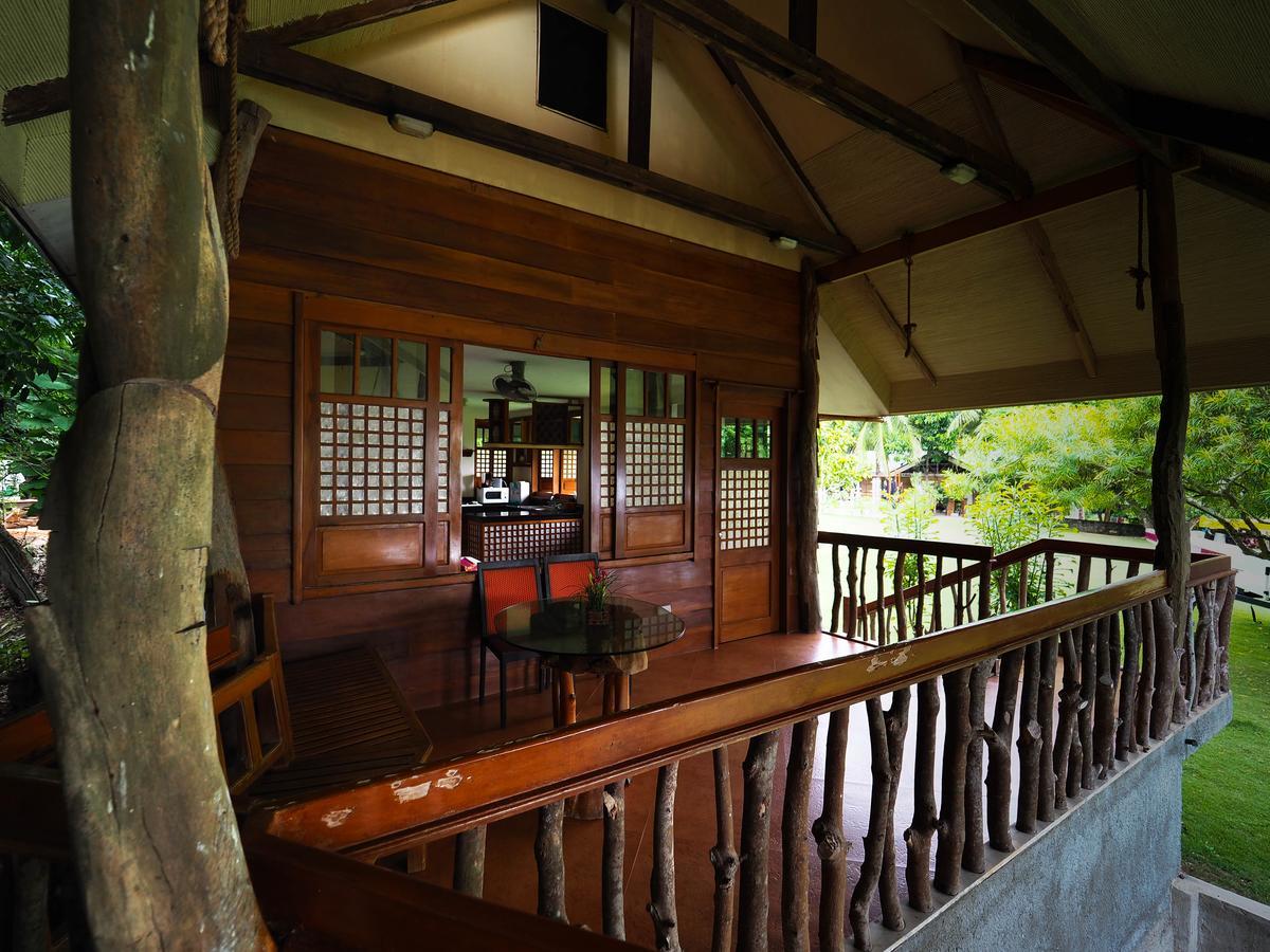 Cangdoki Resort And Dive Camp Sandugan Екстериор снимка